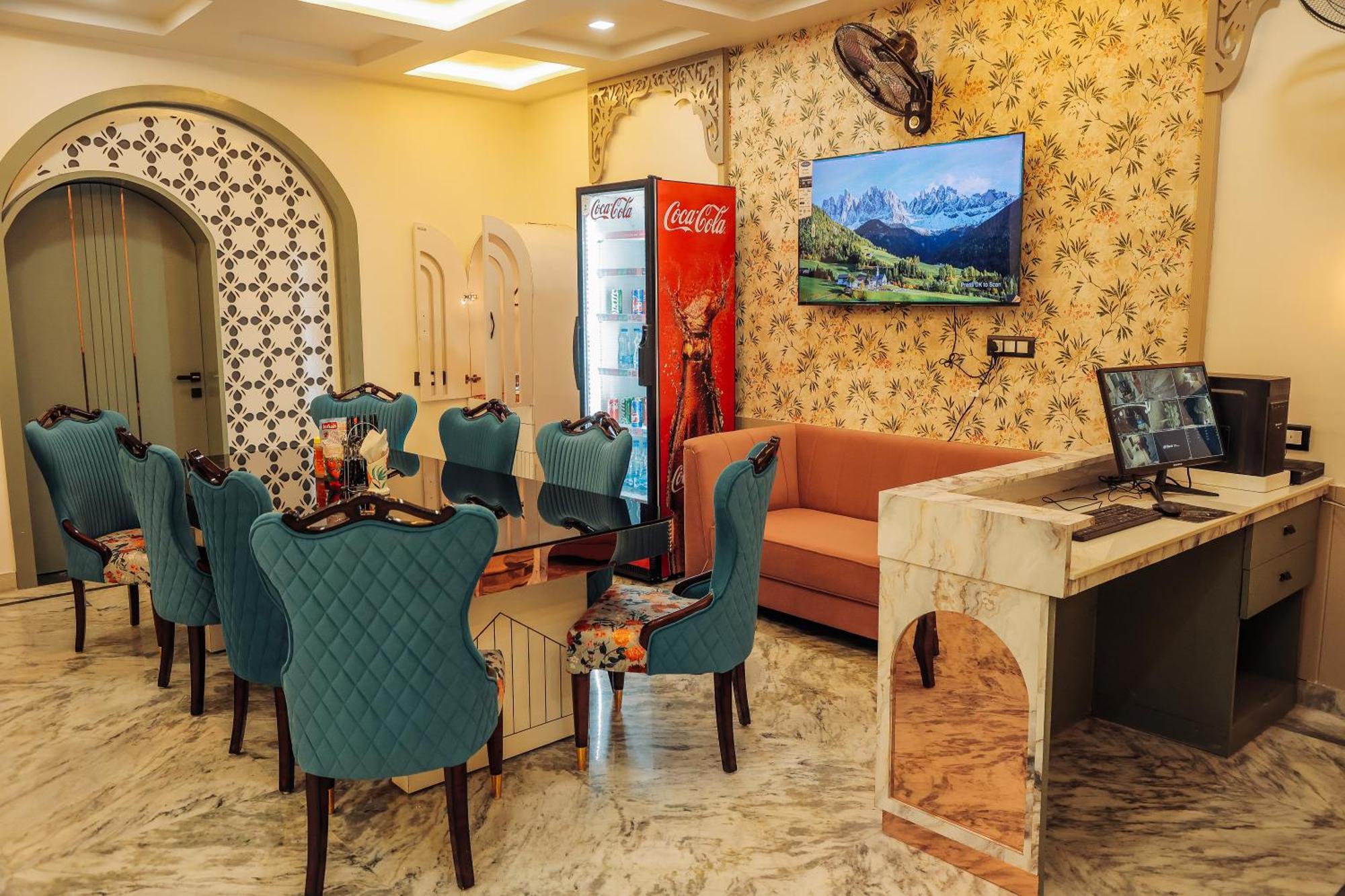 Anirudh Homestay Agra  Exterior photo
