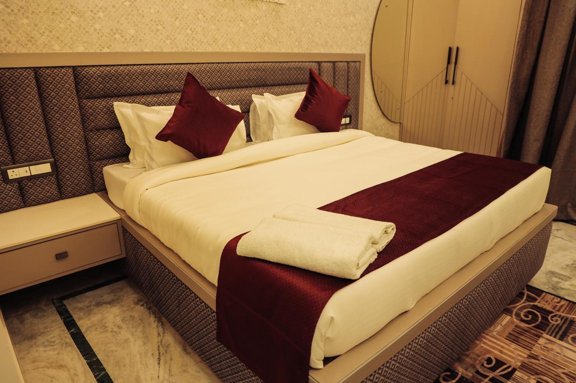 Anirudh Homestay Agra  Exterior photo